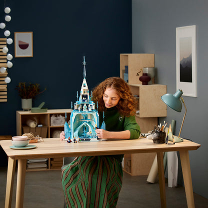 LEGO® Disney The Ice Castle - Lâu Đài Băng Giá Frozen - LEGO 43197 - Góc nhìn khác 3