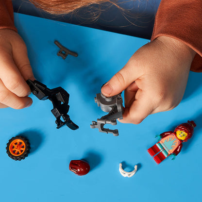 LEGO® City Fire Stunt Bike Mô Tô Nhào Lộn Cứu Hỏa LEGO 60311 - Hình ảnh bổ sung 4