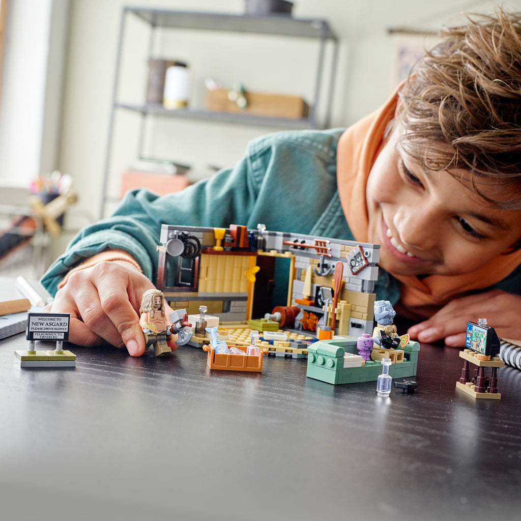 LEGO® Marvel Bro Thor’s New Asgard (76200) - Bộ Lắp Ráp Căn Phòng Của Thor - LEGO - Hình ảnh bổ sung 4
