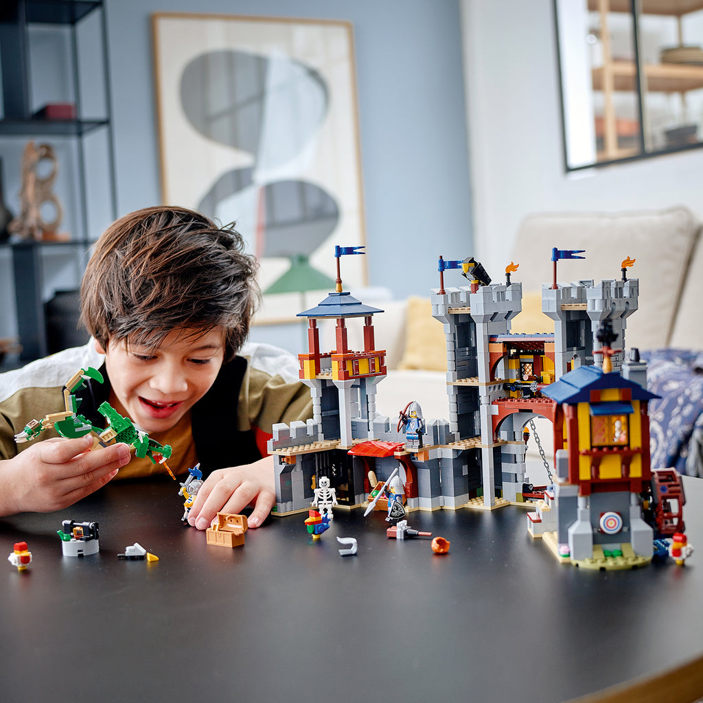 LEGO® Creator 3-in-1 Medieval Castle - Mô Hình Lắp Ráp Lâu Đài Trung Cổ LEGO 31120 - Hình ảnh bổ sung 4