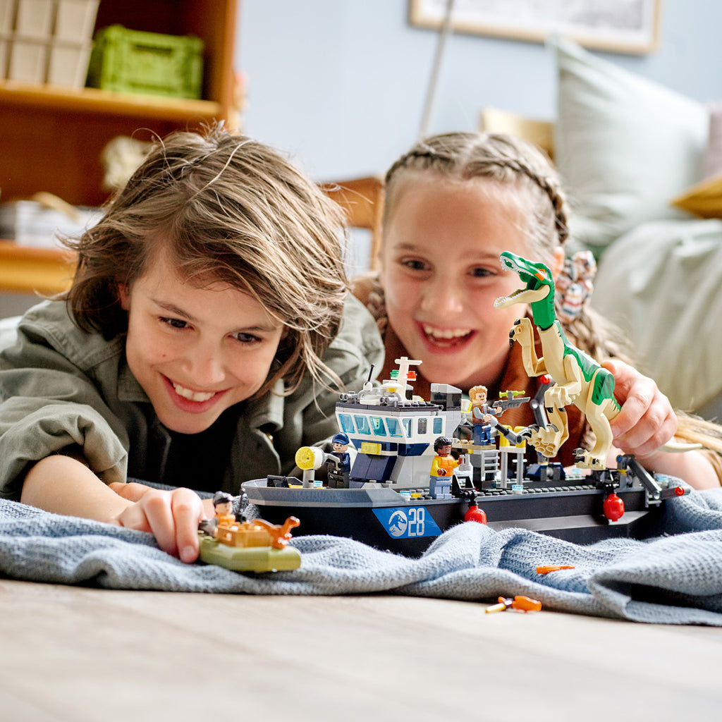LEGO® Jurassic World Baryonyx Dinosaur Boat Escape - Đồ Chơi Lắp Ráp Thuyền Thoát Hiểm Khủng Long 76942 - Hình ảnh bổ sung 4