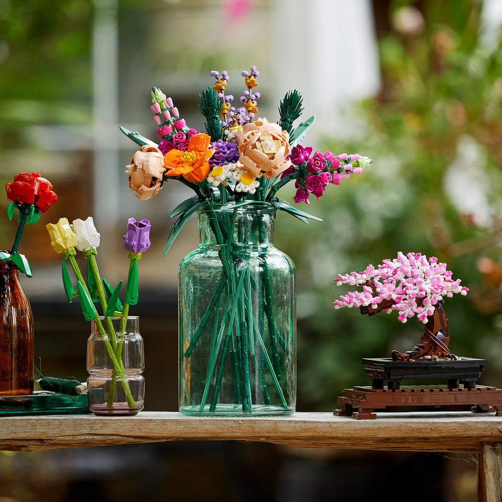 LEGO® Creator Expert Flower Bouquet - Bộ Lắp Ráp Bó Hoa Nghệ Thuật 10280 - Hình ảnh bổ sung 4