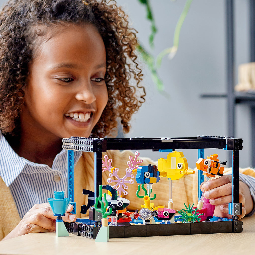 LEGO® Creator 3-in-1 Fish Tank - Bộ Đồ Chơi Lắp Ráp Bể Cá - LEGO 31122 - Hình ảnh bổ sung 4
