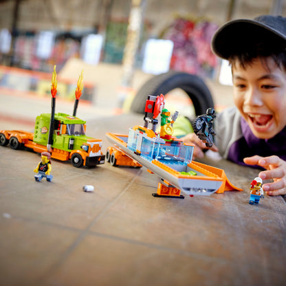 LEGO® City Stunt Show Truck Xe Tải Biểu Diễn Mô Tô Mạo Hiểm 60294 - Hình ảnh bổ sung 4