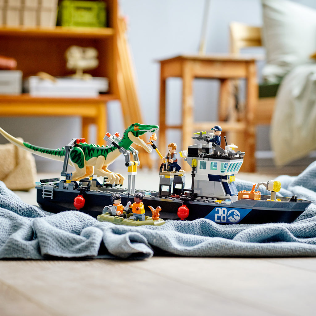 LEGO® Jurassic World Baryonyx Dinosaur Boat Escape - Đồ Chơi Lắp Ráp Thuyền Thoát Hiểm Khủng Long 76942 - Góc nhìn khác 3