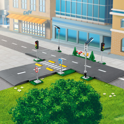 LEGO® City Road Plates - Bộ Miếng Ghép Lộ Trình Thành Phố - LEGO 60304 - Hình ảnh bổ sung 5