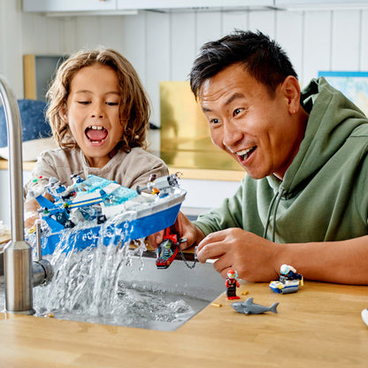 LEGO® City Police Patrol Boat - Tàu Tuần Tra Cảnh Sát Đồ Chơi Lắp Ráp - LEGO 60277 - Hình ảnh bổ sung 4