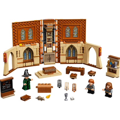 LEGO® Harry Potter Hogwarts™ Moment: Transfiguration Class - Bộ Lắp Ráp Lớp Học Biến Hình (76382) - Hình ảnh chi tiết 2