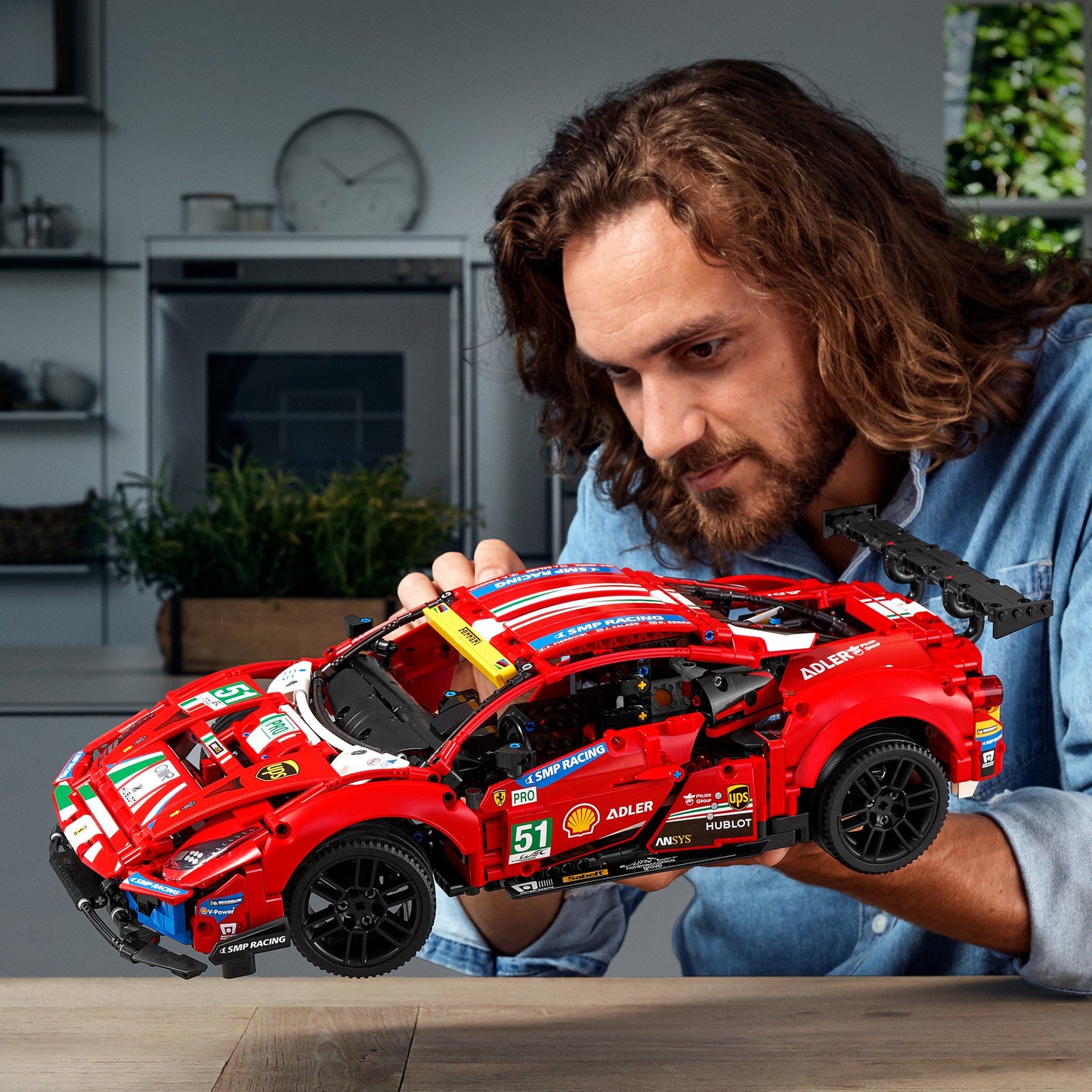 LEGO® Technic™ Ferrari 488 GTE “AF Corse #51” - Mô Hình Xe Đua Siêu Cấp - LEGO 42125 - Hình ảnh bổ sung 5