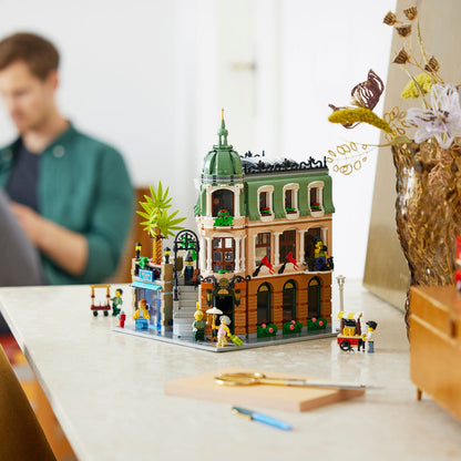 LEGO® Creator Expert Boutique Hotel - Mô hình Khách sạn Cổ điển - LEGO 10297 LEGO - ảnh 1 - Lego