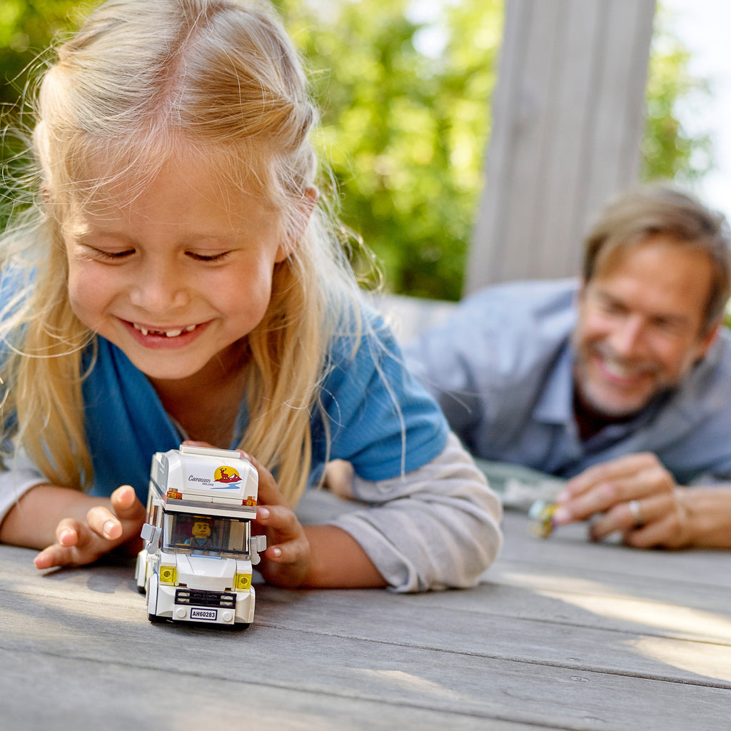 LEGO® City Holiday Camper Van - Đồ Chơi Lắp Ráp Xe Cắm Trại Nghỉ Dưỡng - LEGO 60283 - Hình ảnh bổ sung 6