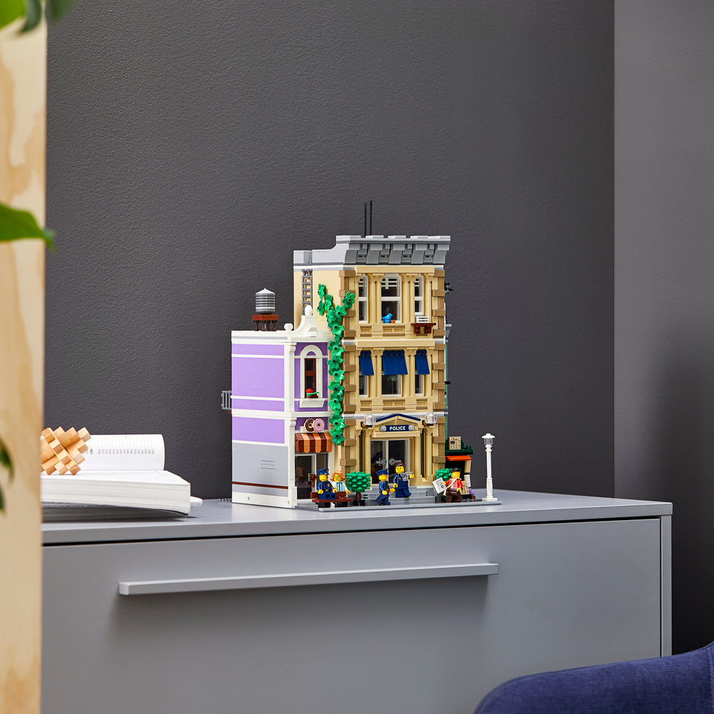 LEGO® Creator Expert Police Station - Mô hình Lắp ráp Trạm Cảnh Sát - LEGO 10278 LEGO - ảnh 1 - LEGO Creator Expert