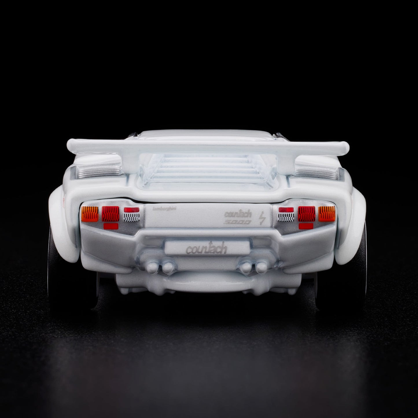 RLC Exclusive 1982 Lamborghini Countach LP 500 S