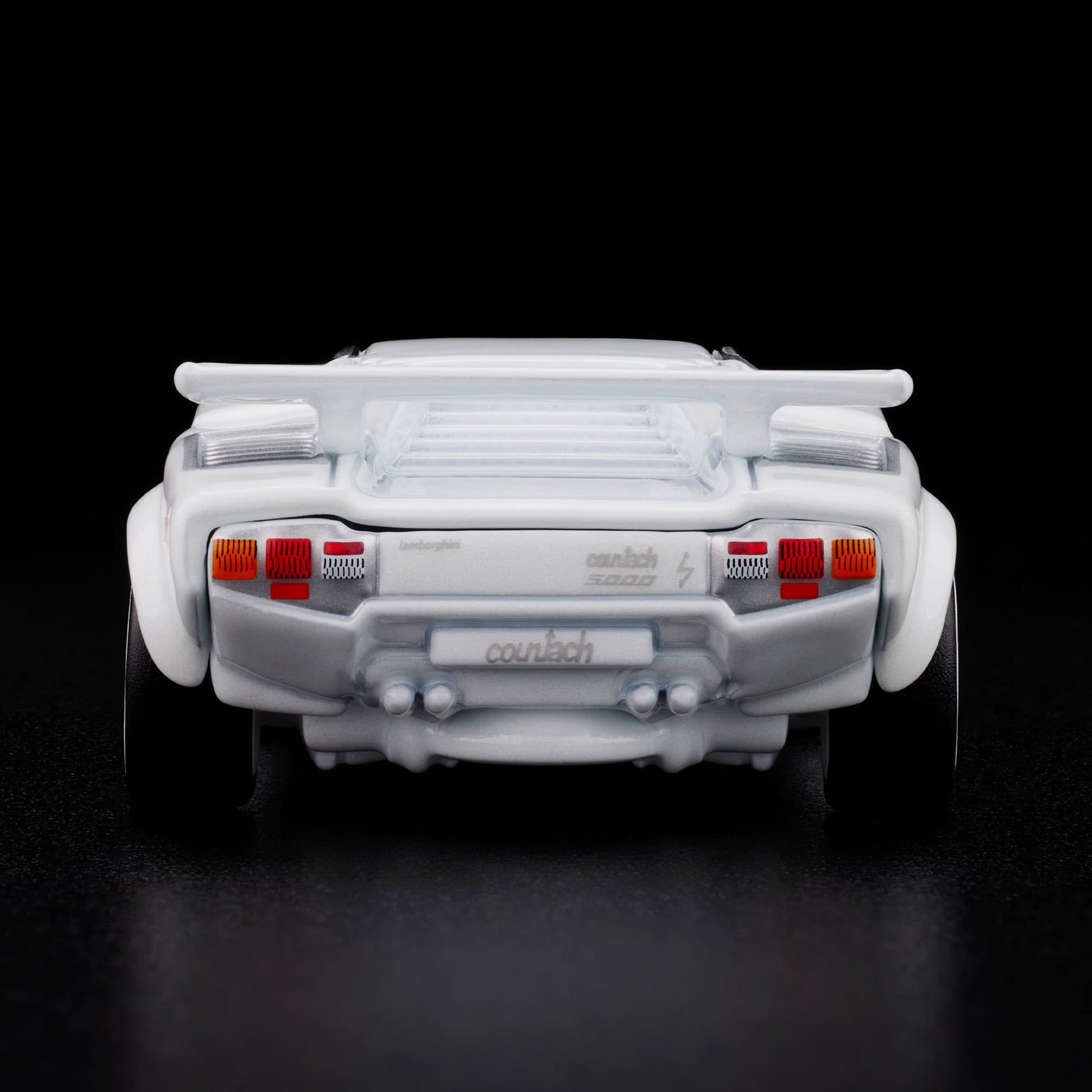 RLC Exclusive 1982 Lamborghini Countach LP 500 S