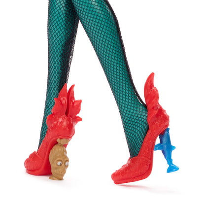 Monster High® Skullector™ Beetlejuice Afterlife Waiting Room Doll 2-Pack