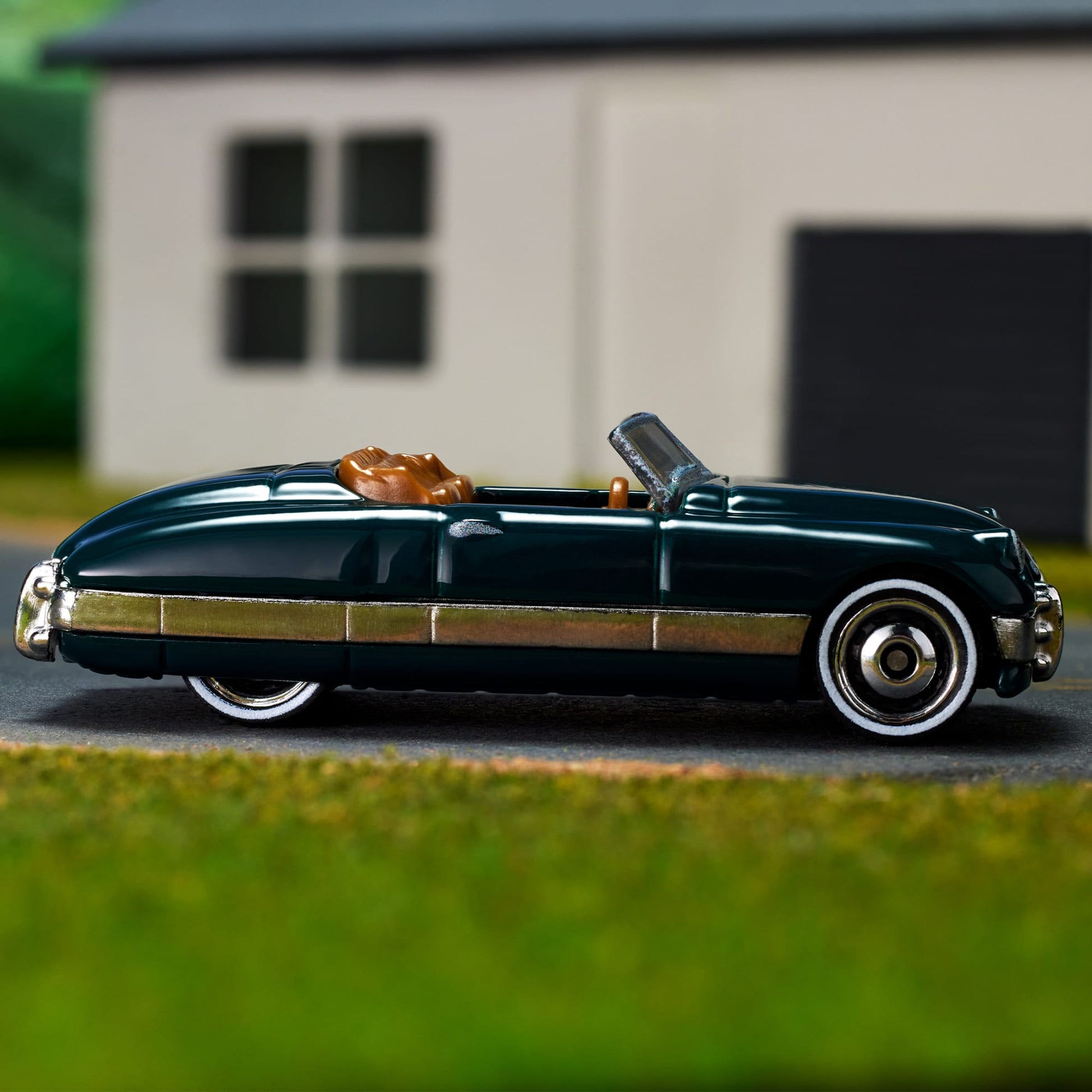 Matchbox x MotorTrend 1949 Kurtis Sport Car - Xe Mô Hình Sưu Tầm Matchbox Tỷ Lệ 1:64 - Hình ảnh bổ sung 4