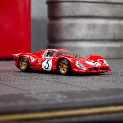 Hot Wheels® Elite 64 1967 Ferrari 330 P4