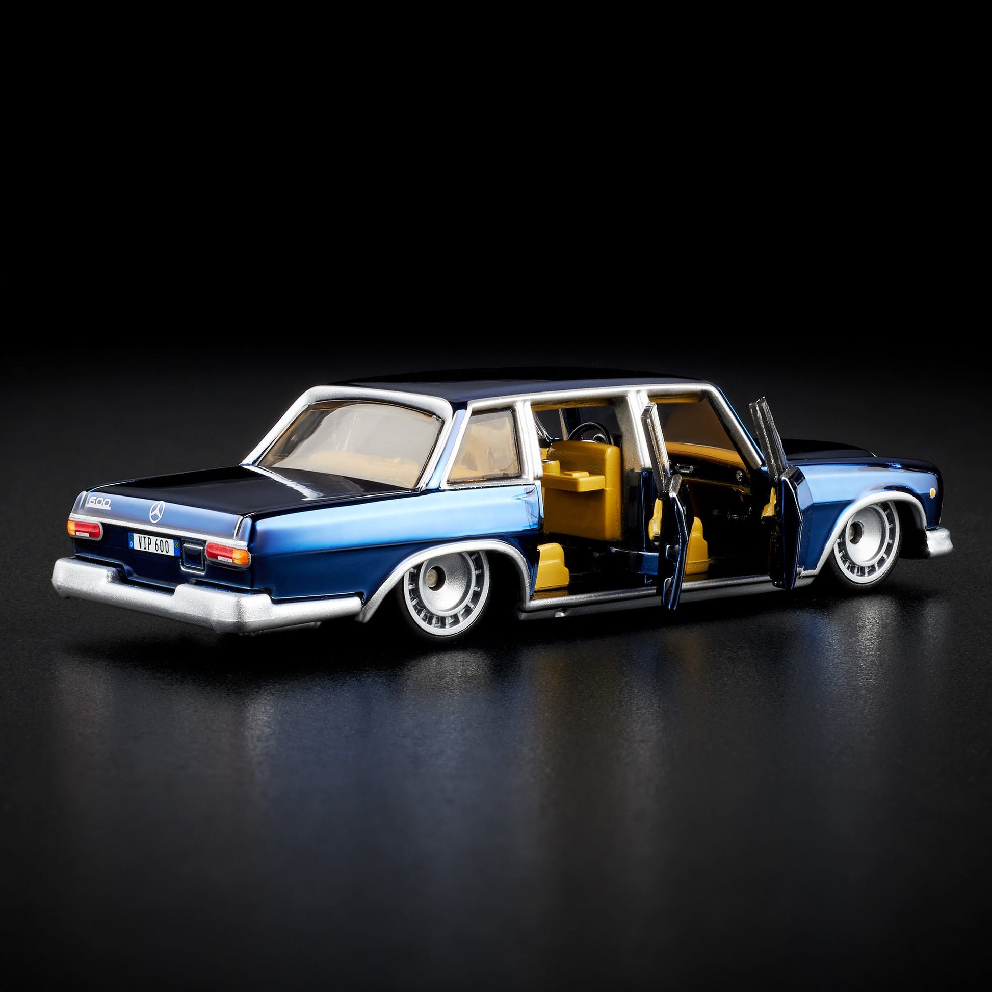 RLC Exclusive 1964 Mercedes-Benz 600