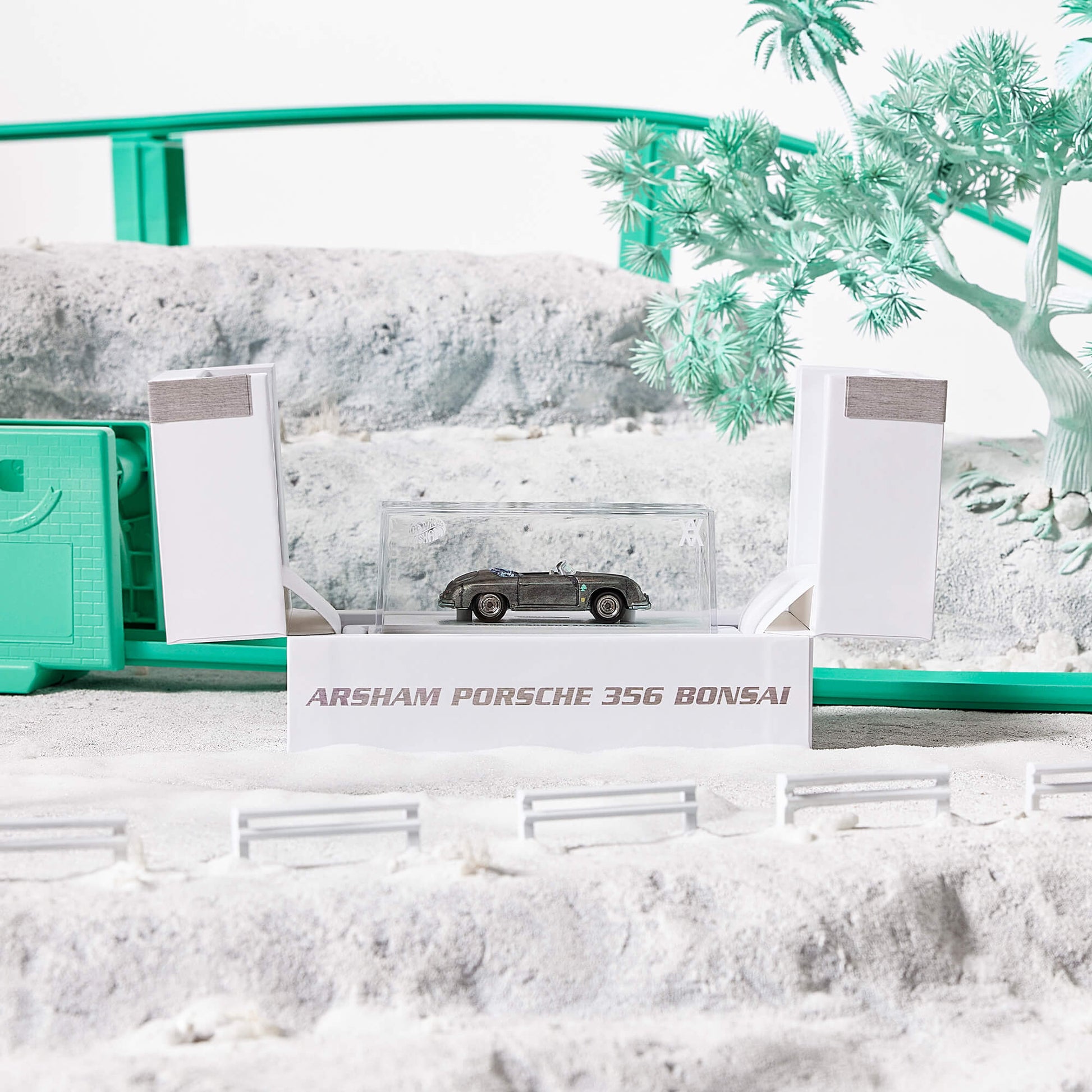 Hot Wheels x Daniel Arsham Porsche 356 “Bonsai” Speedster - Mô hình xe Diecast 1:64 Sưu tầm Cao cấp Hot Wheels - ảnh 7 - Diec