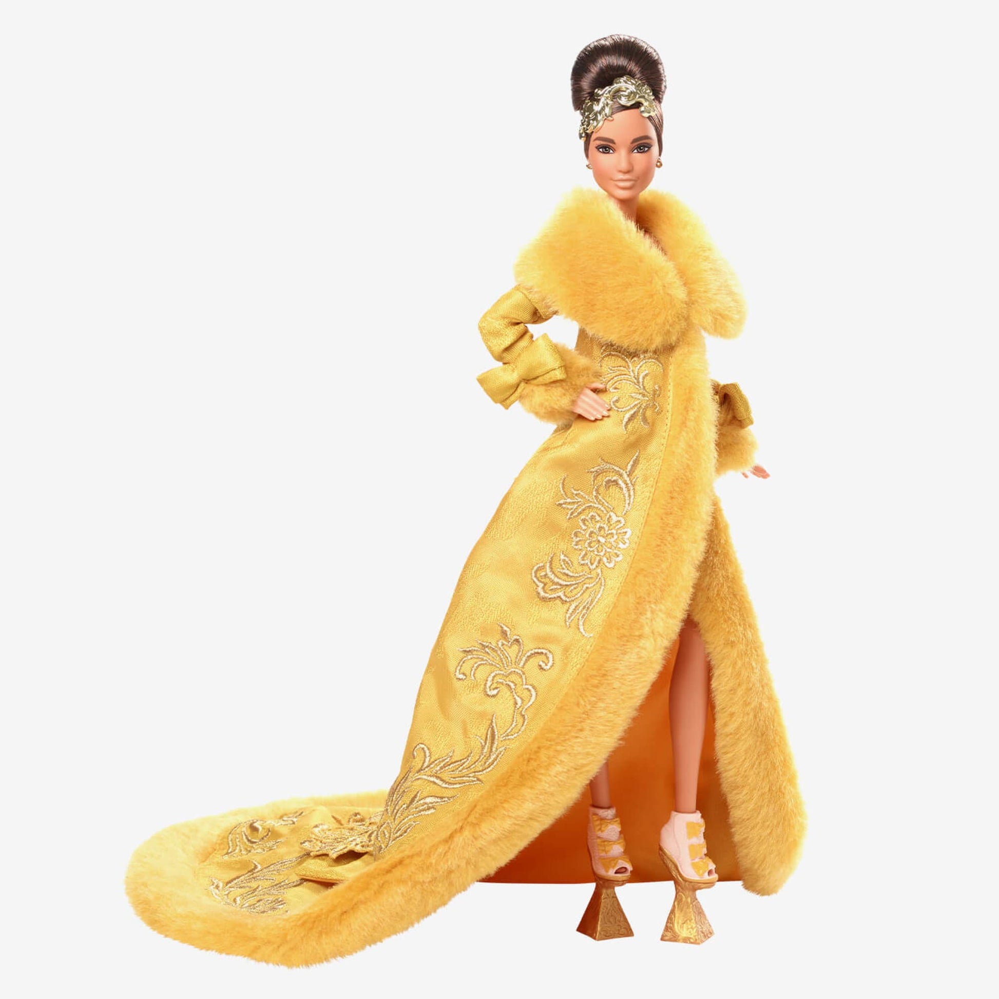 Guo Pei Barbie Doll Wearing Golden-Yellow Gown - Búp bê Sưu tầm Cao cấp Barbie Signature - Hình ảnh chi tiết 2