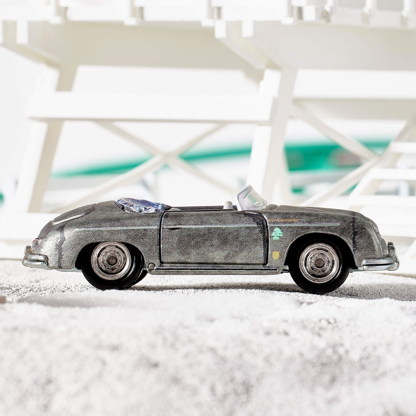 Hot Wheels x Daniel Arsham Porsche 356 “Bonsai” Speedster - Mô hình xe Diecast 1:64 Sưu tầm Cao cấp - Góc nhìn khác 3