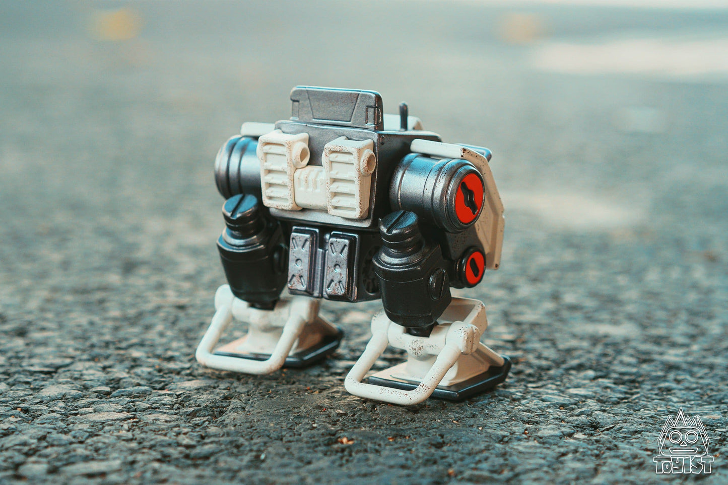 Mr.Bone JR Vehicle - Rogue - Mô Hình Xe Figure Art Toy Chính Hãng My Own Culture - Hình ảnh bổ sung 4