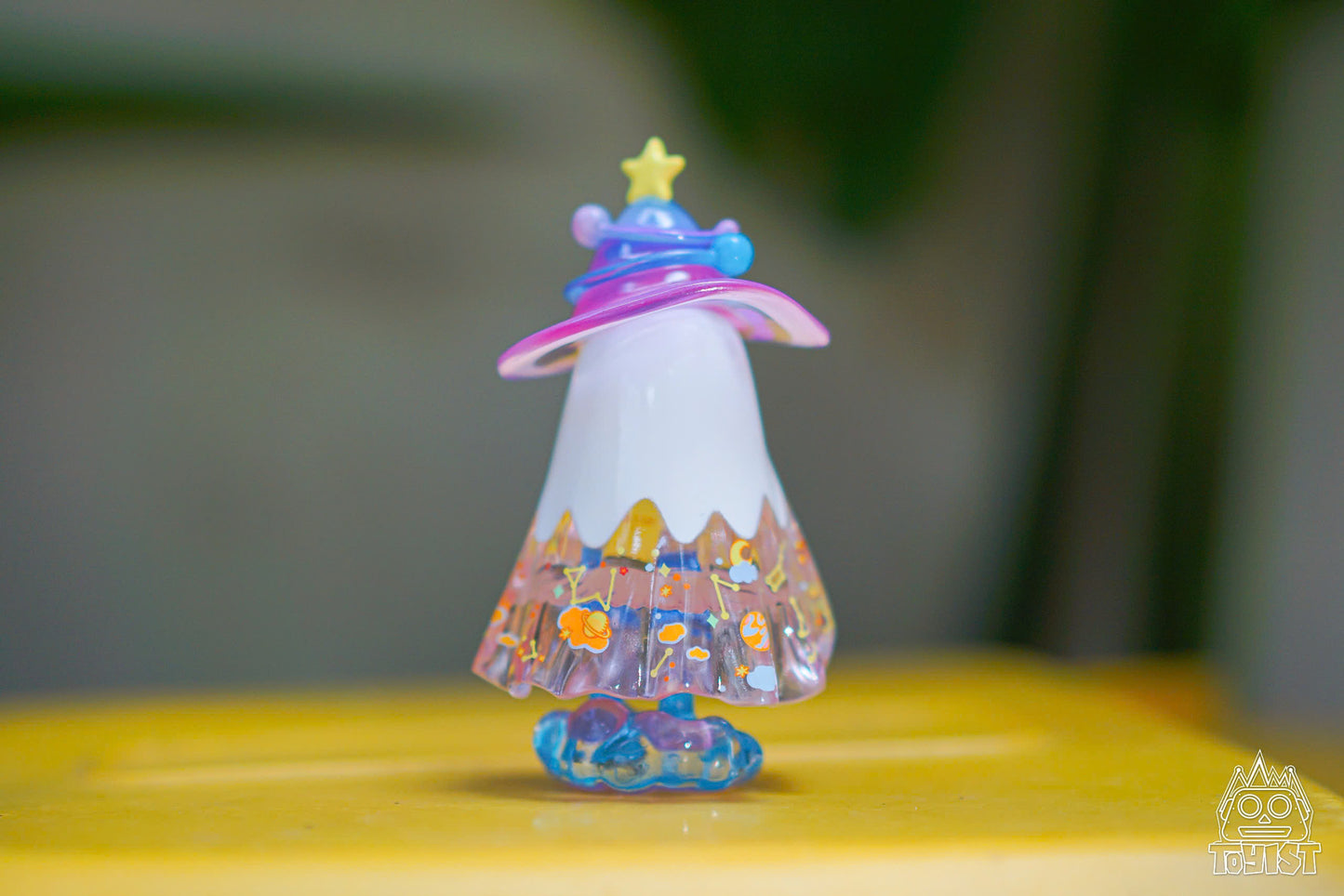 Magic Little White - Star Version - Mô Hình Art Toy Cao Cấp - Zu & Pi - Góc nhìn khác 3