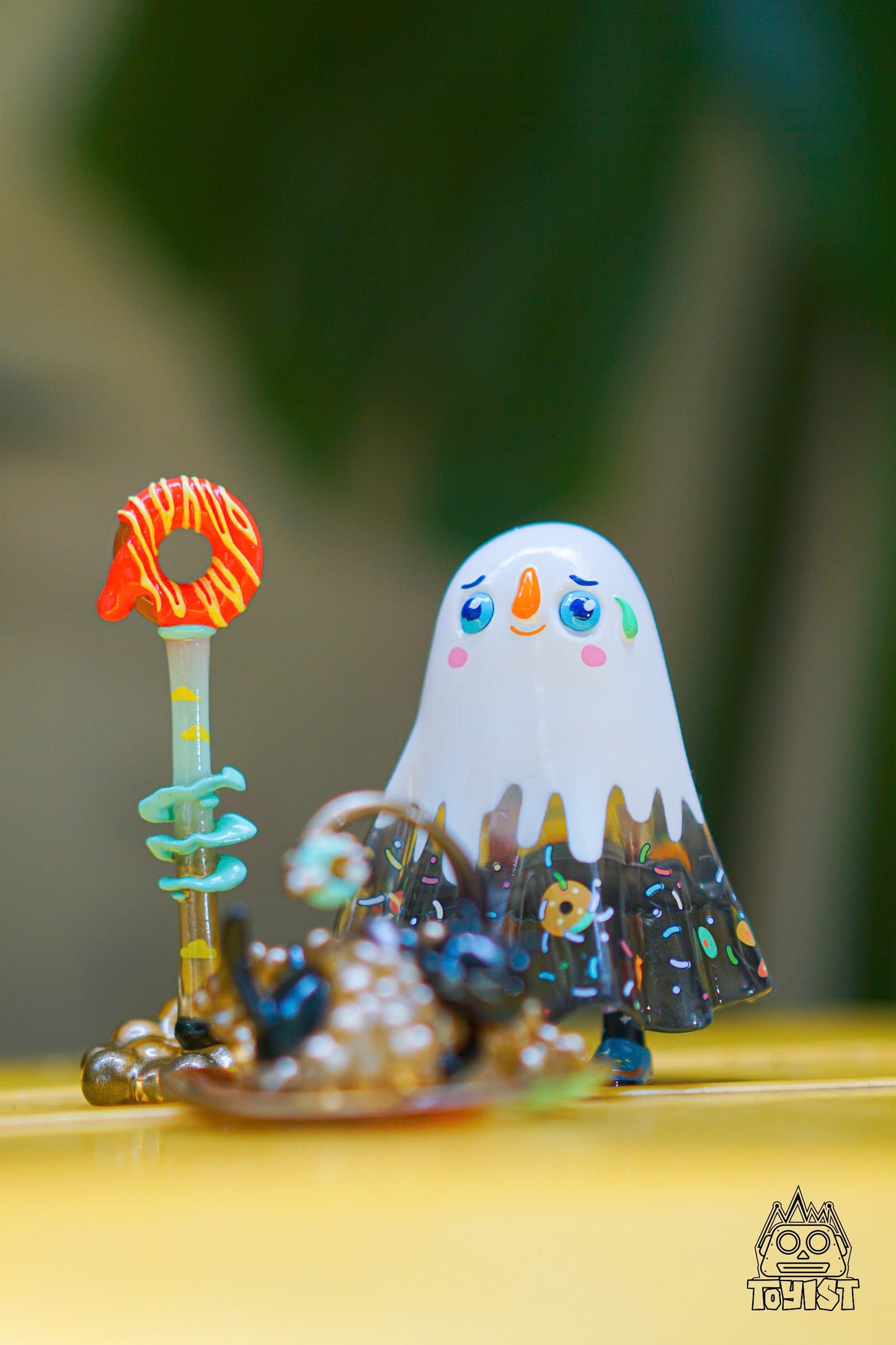 Magic Little White - Snack Version - Mô hình Figure Art Toy cao cấp Zu & Pi - Hình ảnh bổ sung 5