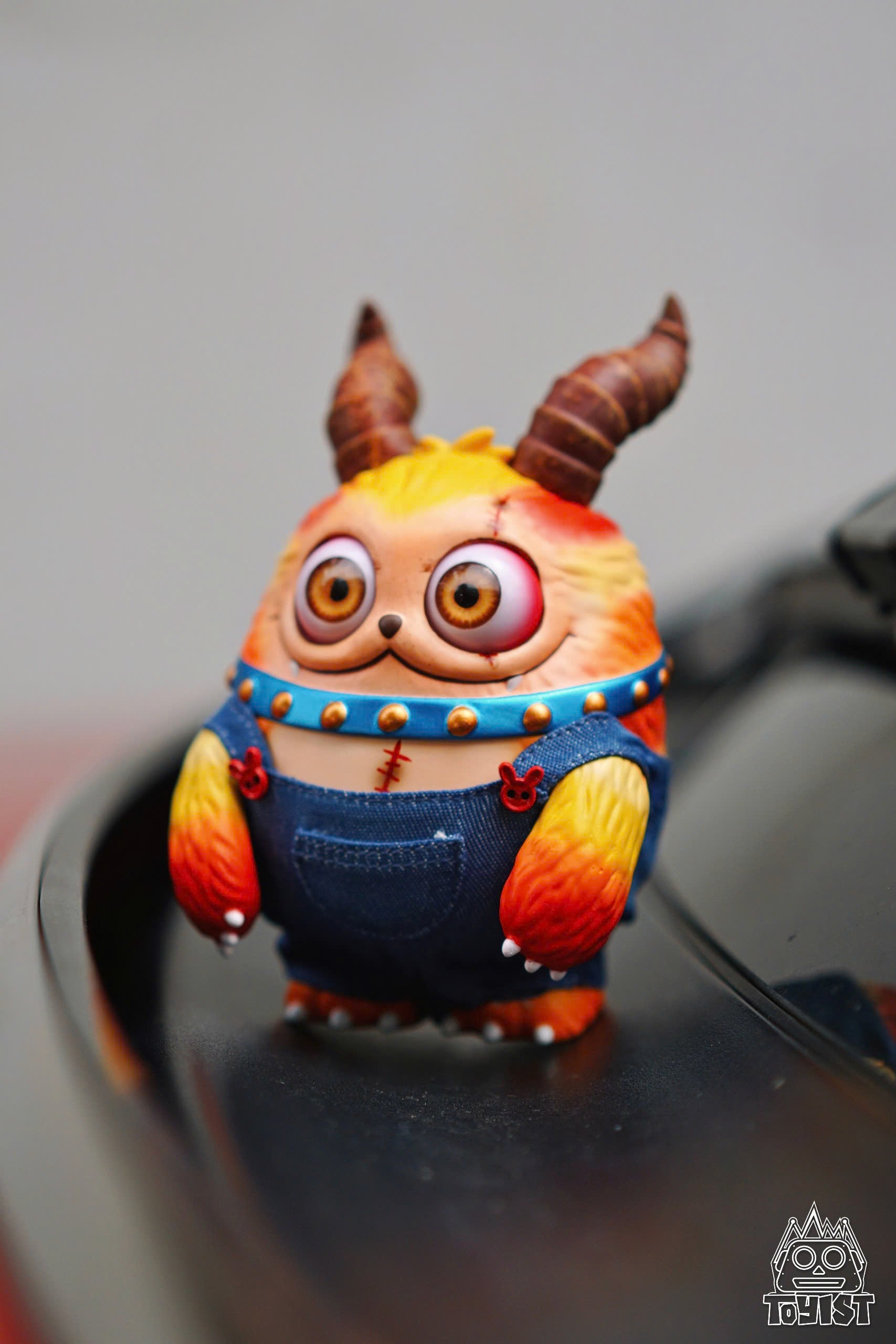 GRrr III Mô Hình Art Toy Sofubi Chính Hãng Monie Studio - Hình ảnh sản phẩm