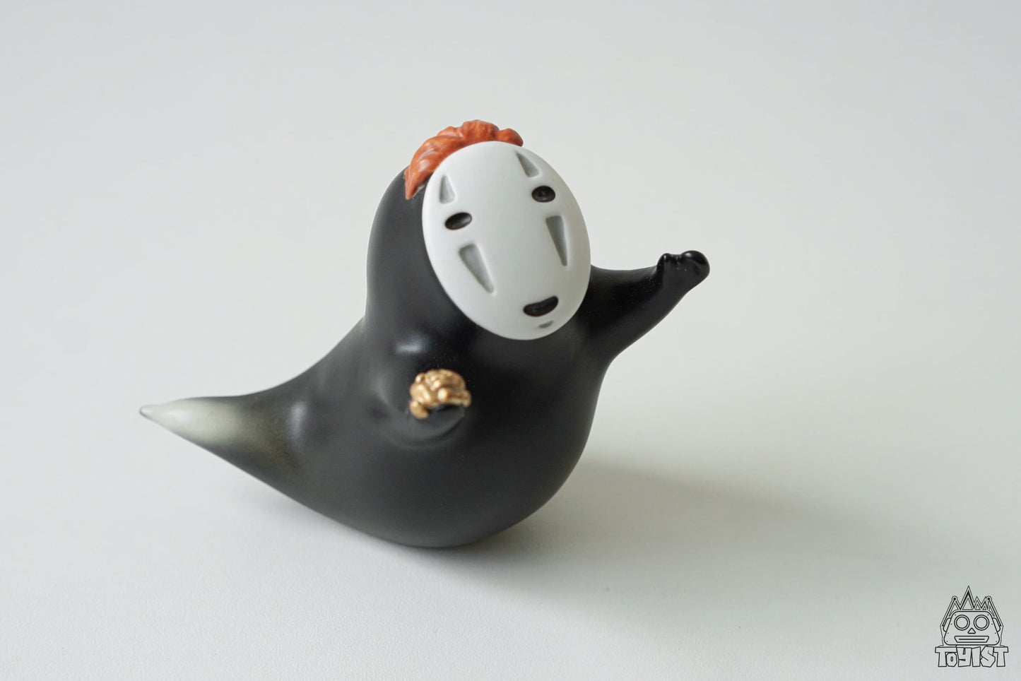 Praying Kaonashi - Mô Hình Vô Diện Cầu Nguyện - TụiTuiDecor