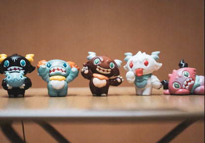 Oh My Bobray ! Bobray Mini Series 1 - Đồ Chơi Mô Hình Blind Box Art Toy - One Little Planet - Hình ảnh chi tiết 2