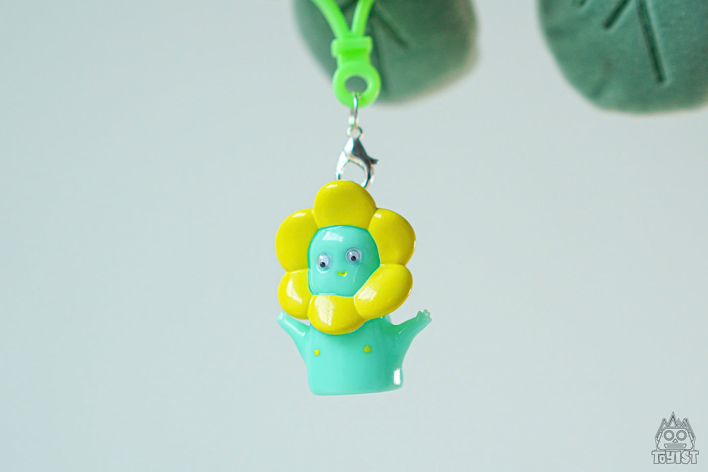 517.Toy Keychain - Móc Khóa Nghệ Thuật Sofubi - 517.TOY