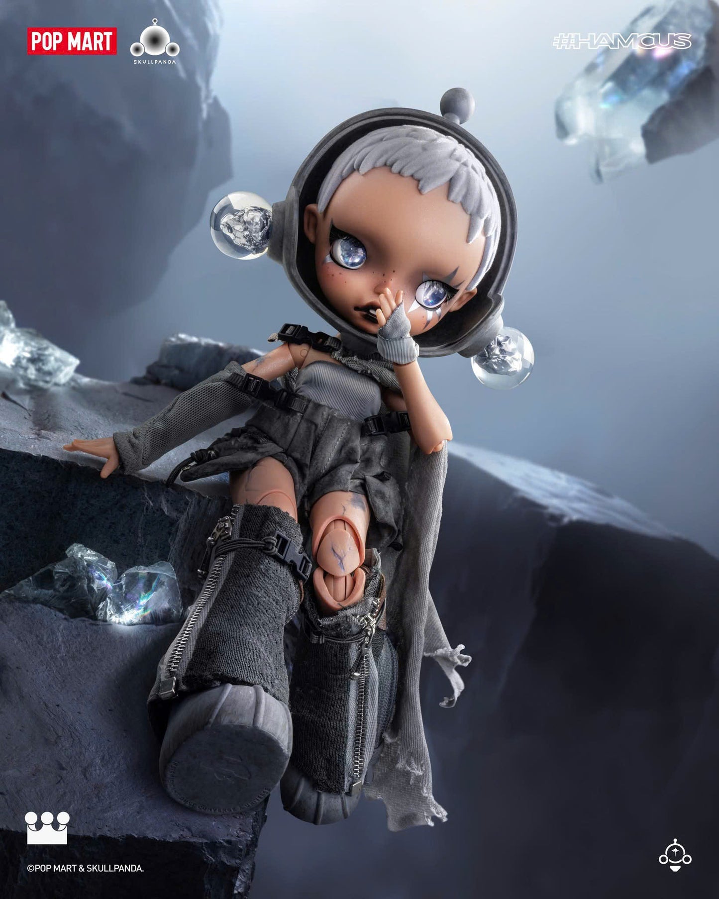 SKULLPANDA × HAMCUS 1/6 Action Figure - Mô Hình Hành Động Pop Mart Chính Hãng
