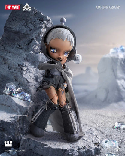 SKULLPANDA × HAMCUS 1/6 Action Figure - Mô Hình Hành Động Pop Mart Chính Hãng