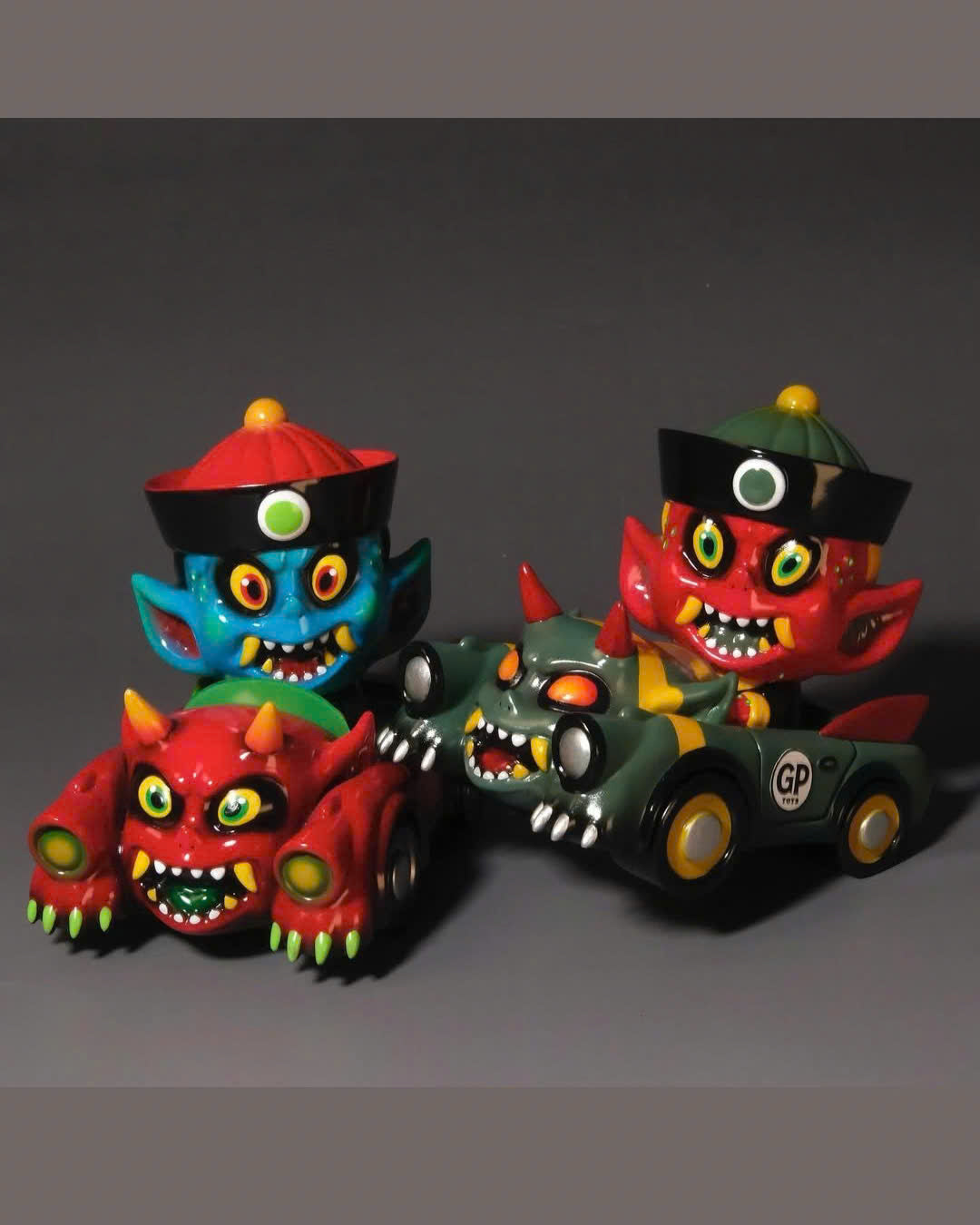 Zombie Car Đồ Chơi Art Toy Sofubi Cao Cấp Gunpowder