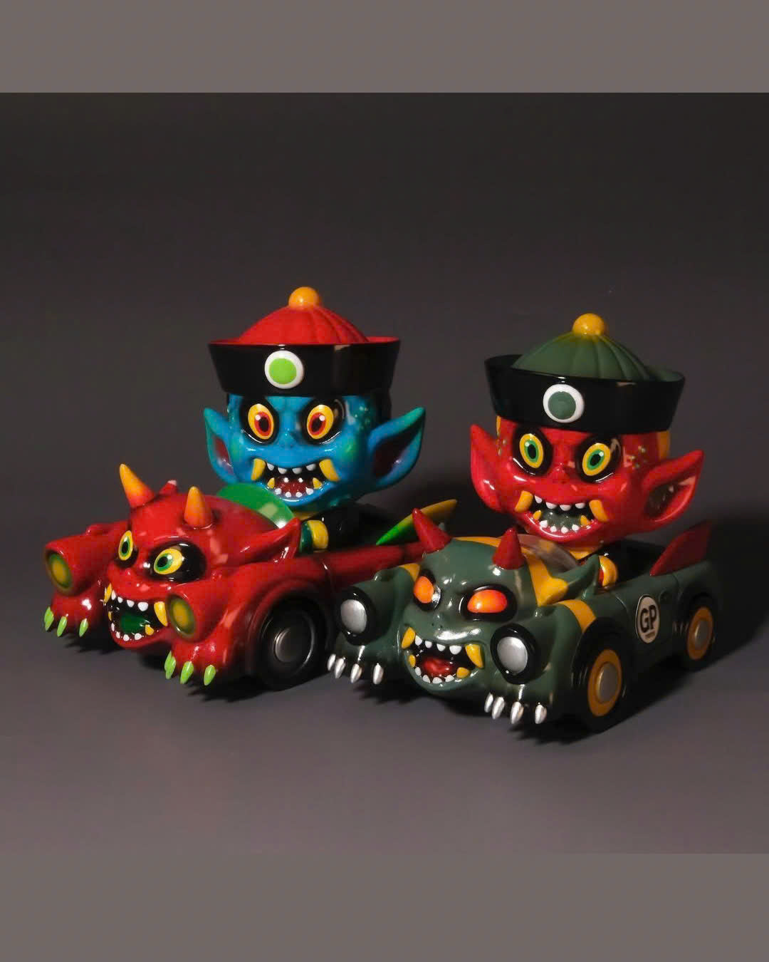 Zombie Car Đồ Chơi Art Toy Sofubi Cao Cấp Gunpowder