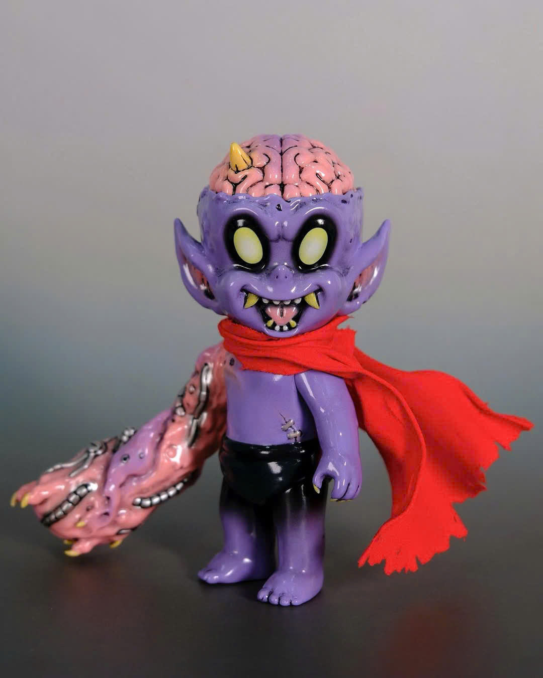 GP-9999 Mô Hình Nghệ Thuật Sofubi Gunpowder Cao Cấp - Hình ảnh bổ sung 6