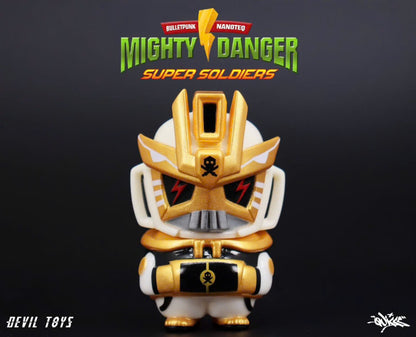 Devil Toys x Quiccs Mighty Danger - White soldier - Mô hình Art Toy Sofubi cao cấp Devil Toys - Hình ảnh chi tiết 2