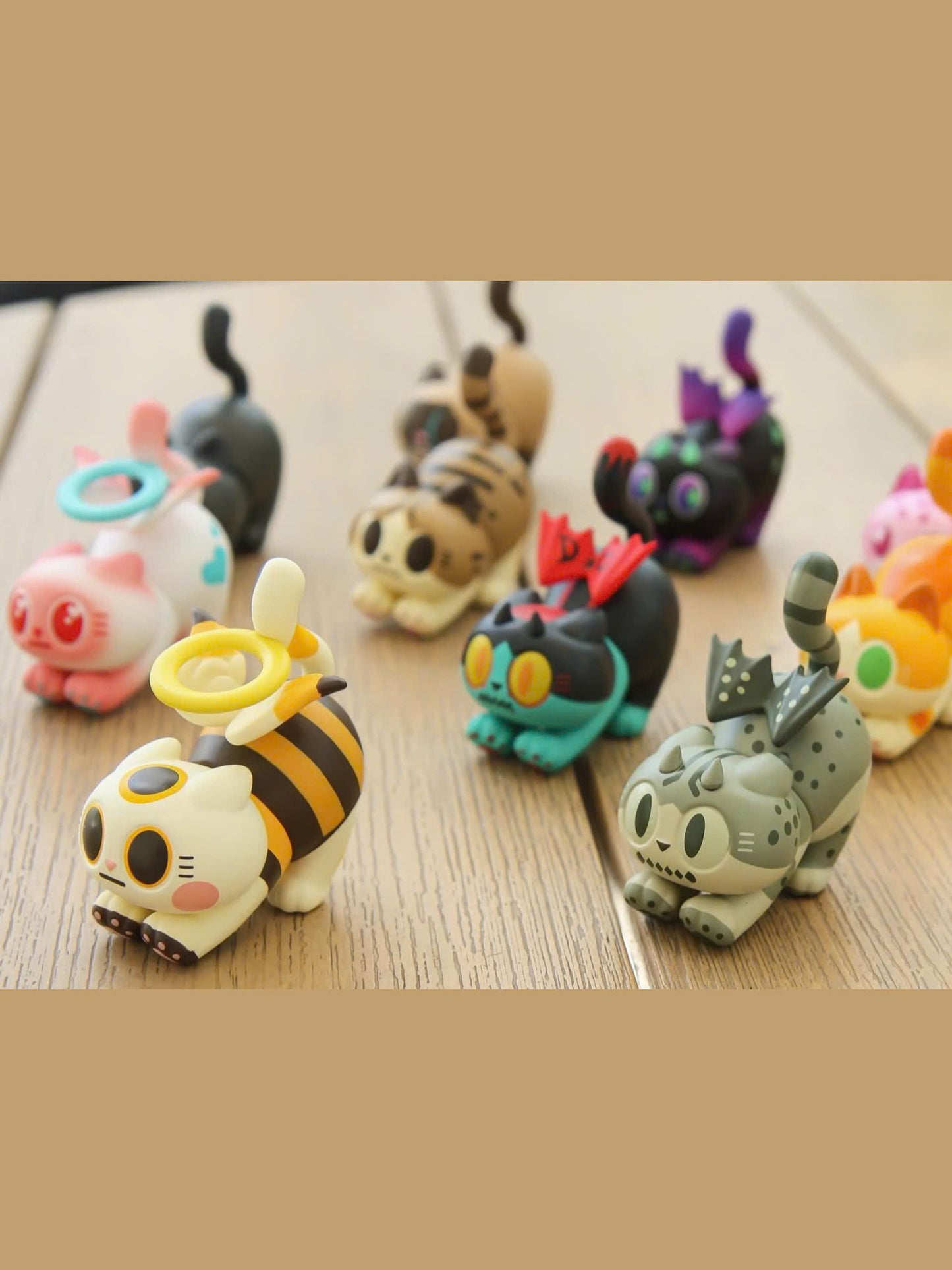 PAWS Papa Cat Blind Box Series - Mô Hình Mèo Blindbox - Pop Art Workshop - Góc nhìn khác 3