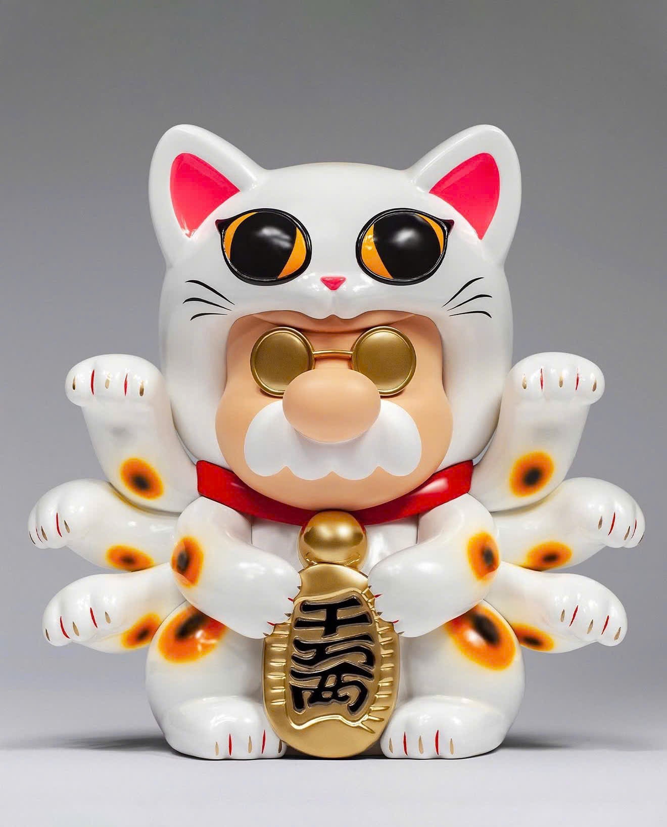 SUP. PRO ESNTL // ENDLESS MANEKINEKO - Mô hình Art Toy Limited - Fools Paradise - Hình ảnh sản phẩm