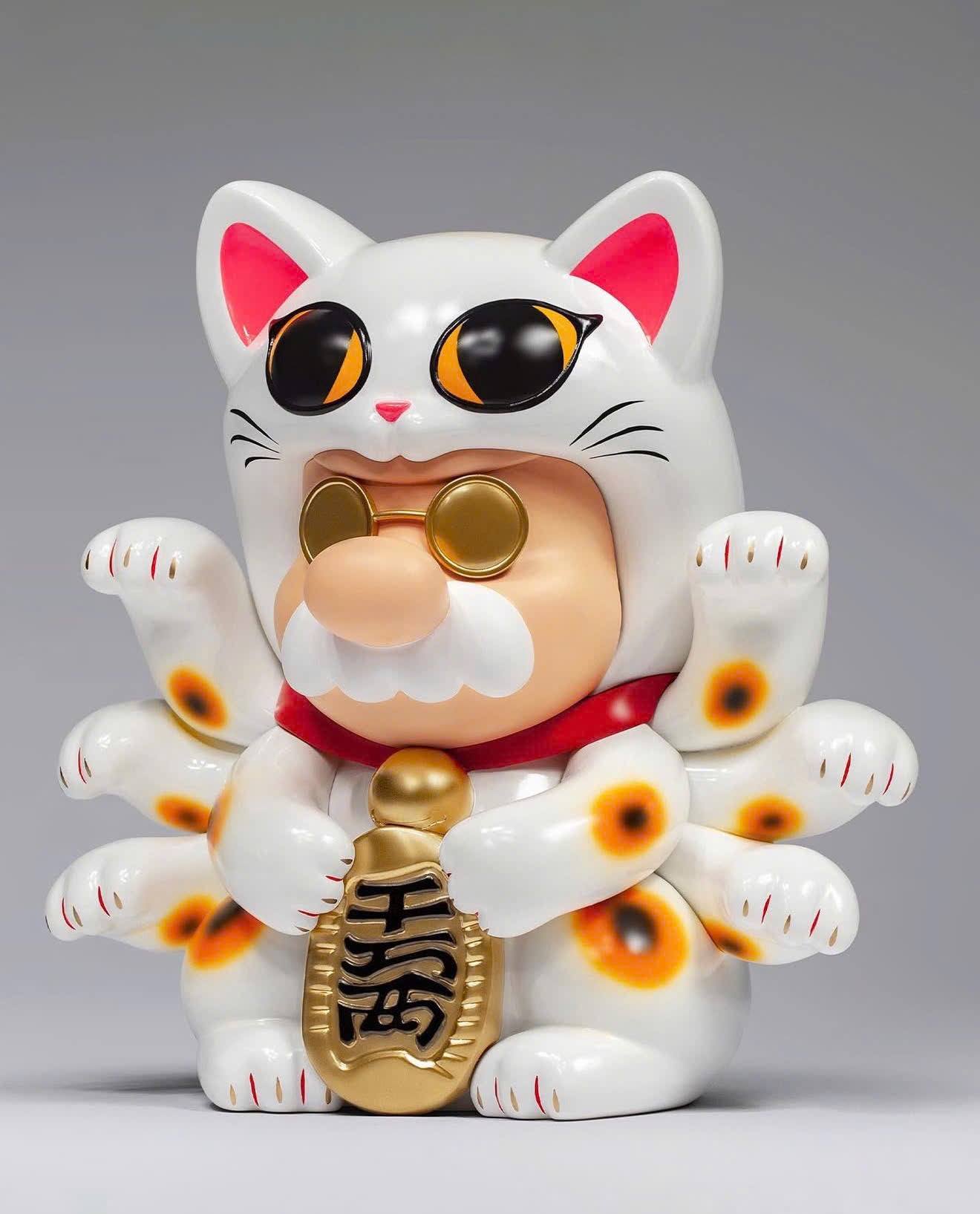SUP. PRO ESNTL // ENDLESS MANEKINEKO - Mô hình Art Toy Limited - Fools Paradise - Hình ảnh chi tiết 2